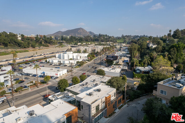 Building Photo - 3521 Cahuenga Blvd