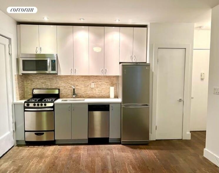 Building Photo - 48 W 138th St