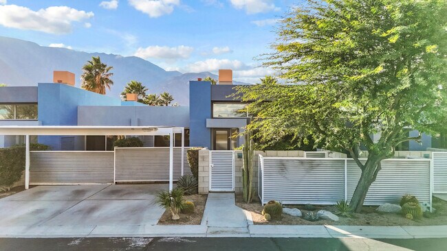 Building Photo - 3657 Quiet Side St