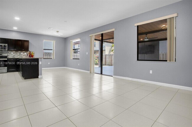 Building Photo - 25341 SW 117th Ave