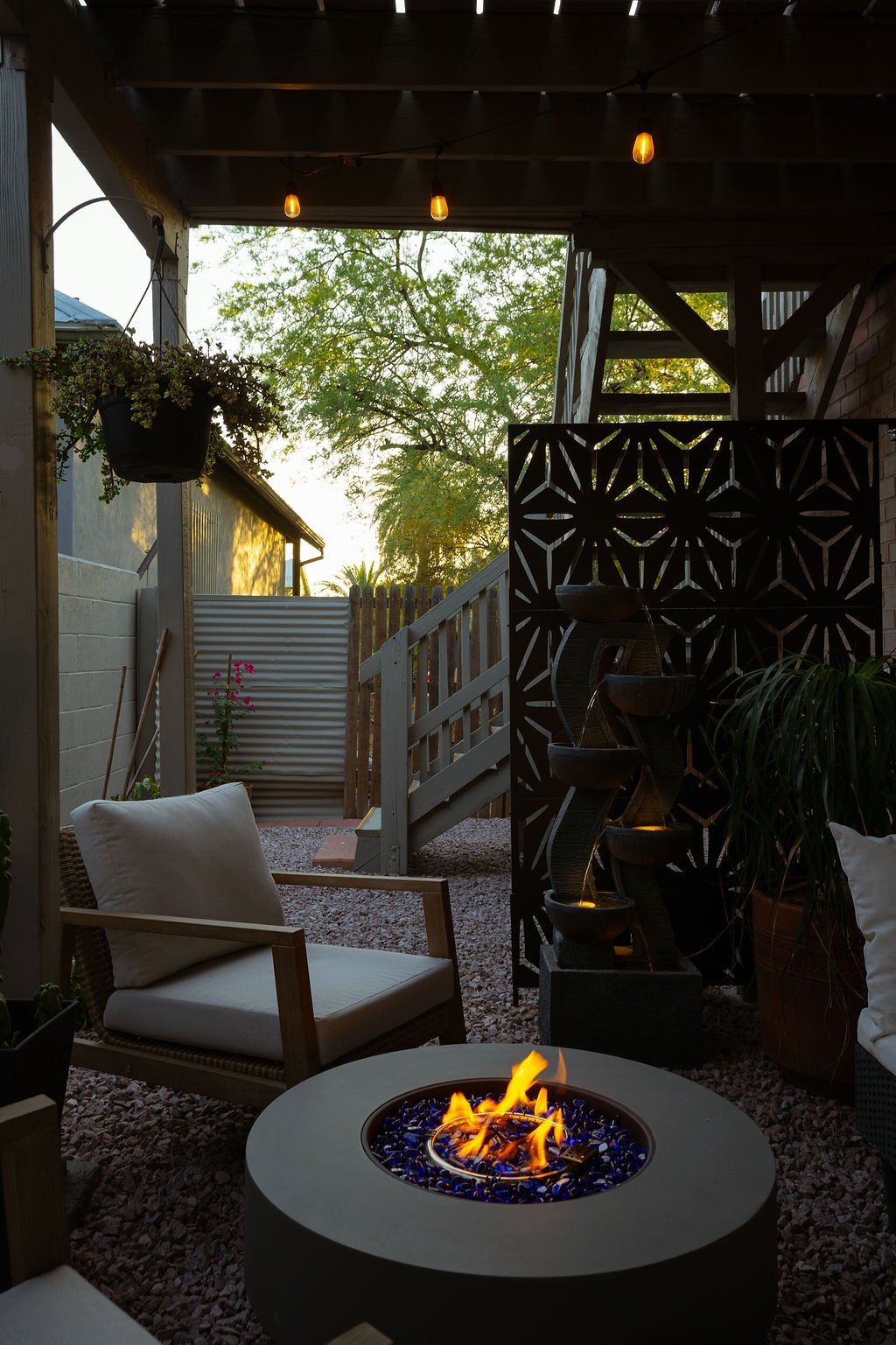 Building Photo - 112 E 16th St