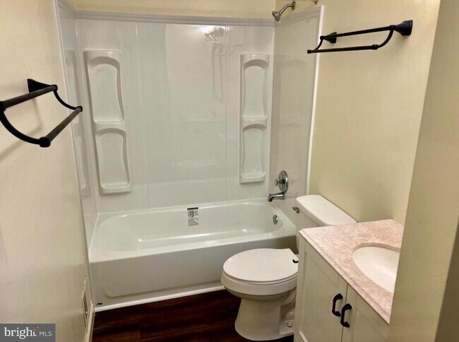 Building Photo - 14667 Endsley Turn