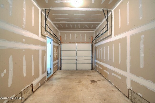 Building Photo - 26 Esplanade Way