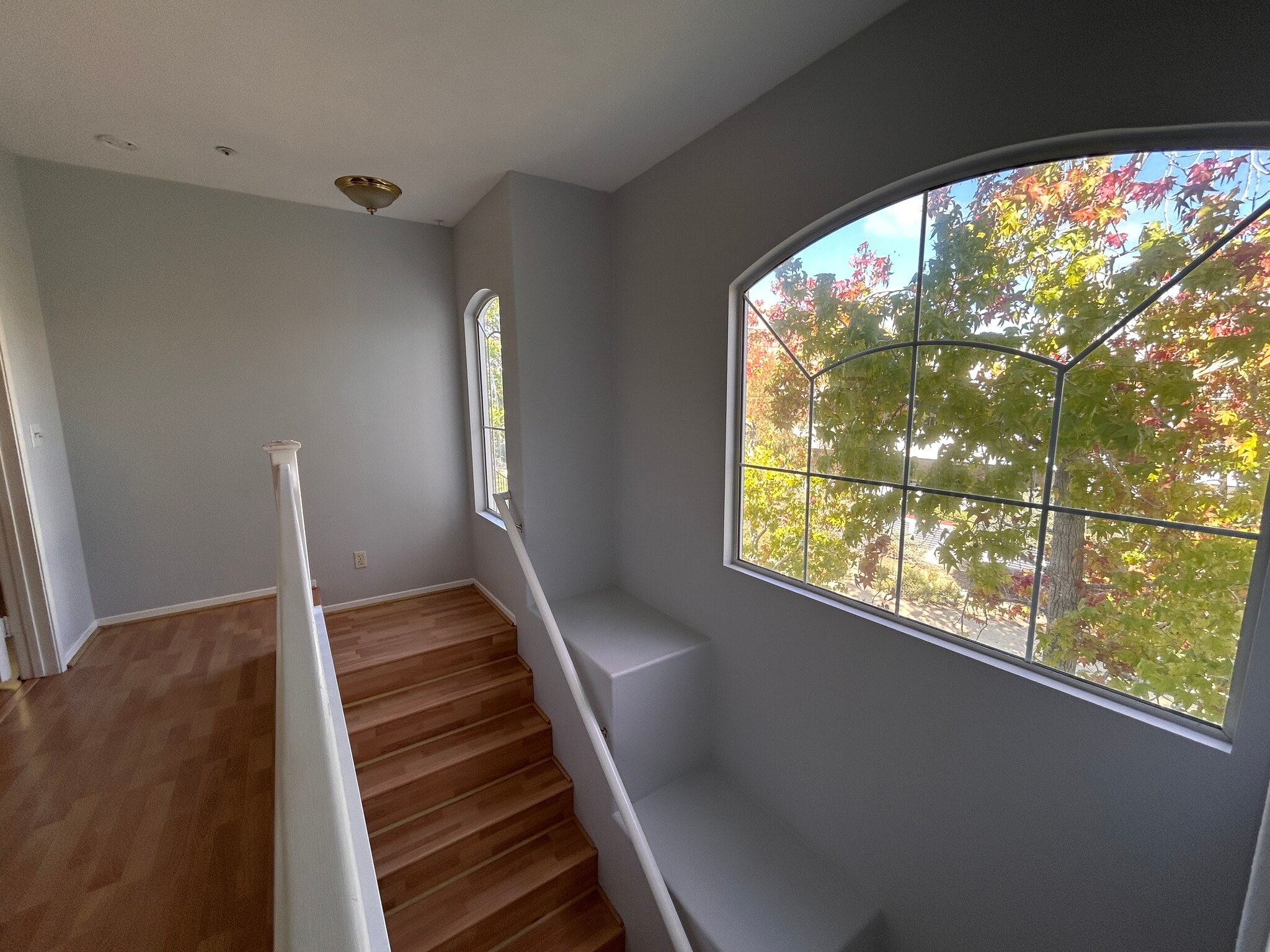 Building Photo - 10242 Wateridge Cir