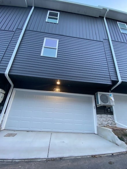 Building Photo - 1329 Nashboro Blvd