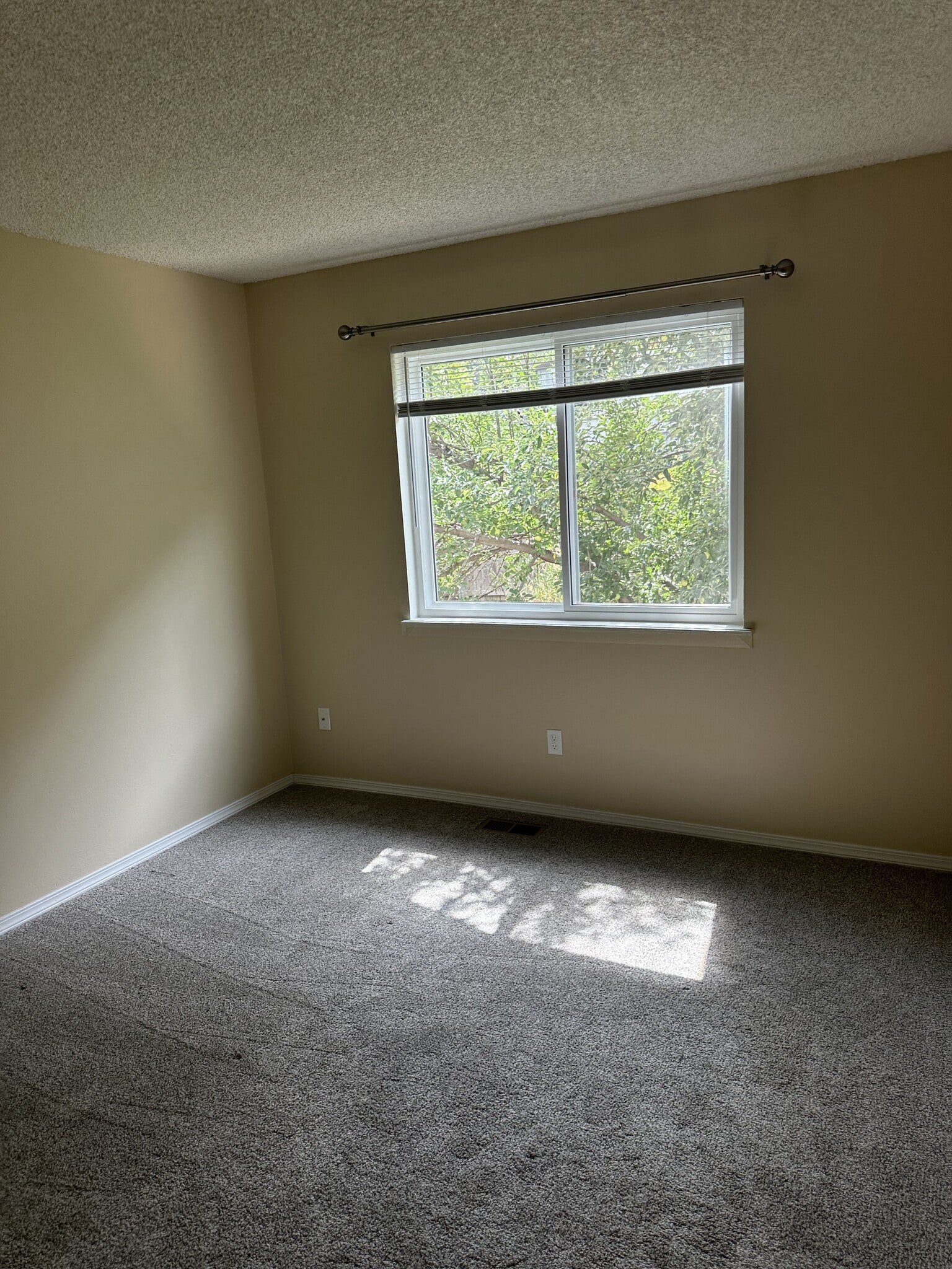 Building Photo - 6702 W 81st Ave