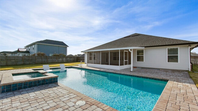 Building Photo - 3214 Caitlin St