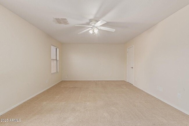 Building Photo - 1534 S Danielson Way