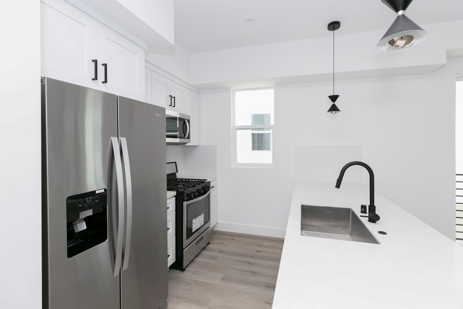 Building Photo - 10851 1/2 Otsego St