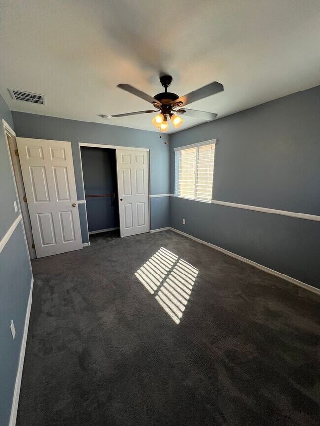 Building Photo - 3 Bedroom - 2 story home in Rancho Sahuarita