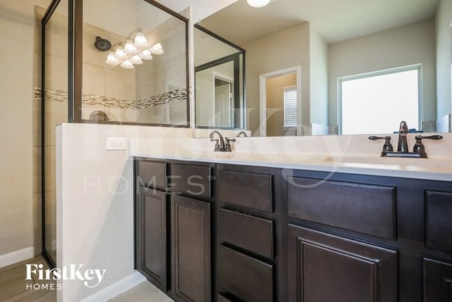 Building Photo - 29326 Buffalograss Ct