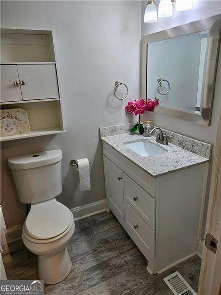 Building Photo - 9695 N Pond Cir