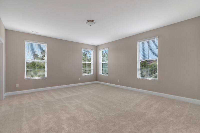 Building Photo - 600 Mkt Grv Dr