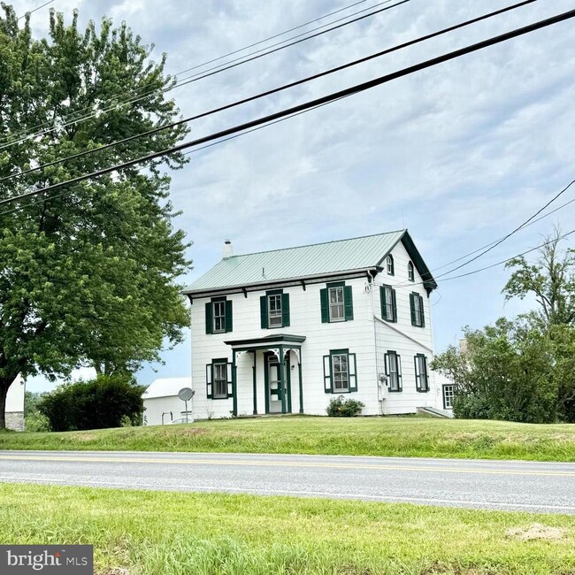 Primary Photo - 851 Daniel Boone Rd