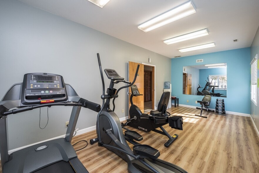 The Enclave Apartments 275 N Marr Rd Columbus IN 47201 Apartment Finder