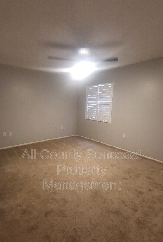Building Photo - 6430 Sun Eagle Ln