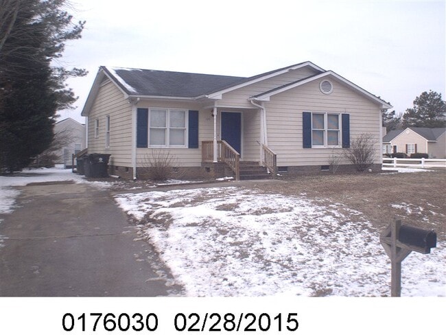 Building Photo - 125 Grange Dr