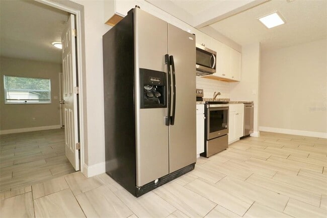 Building Photo - 611 Durango Way