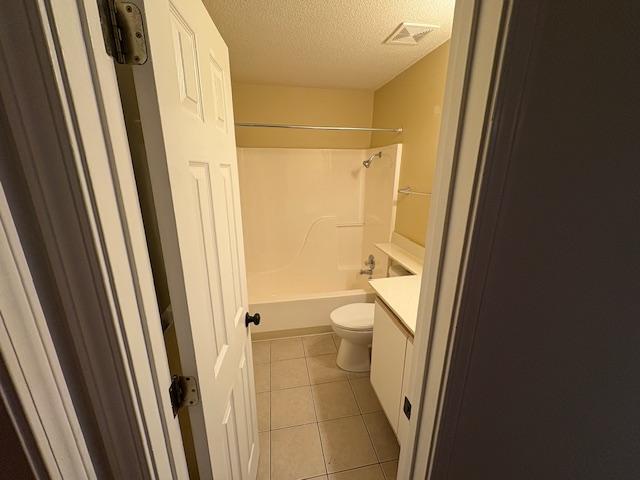 Building Photo - 2308 NE 68th St