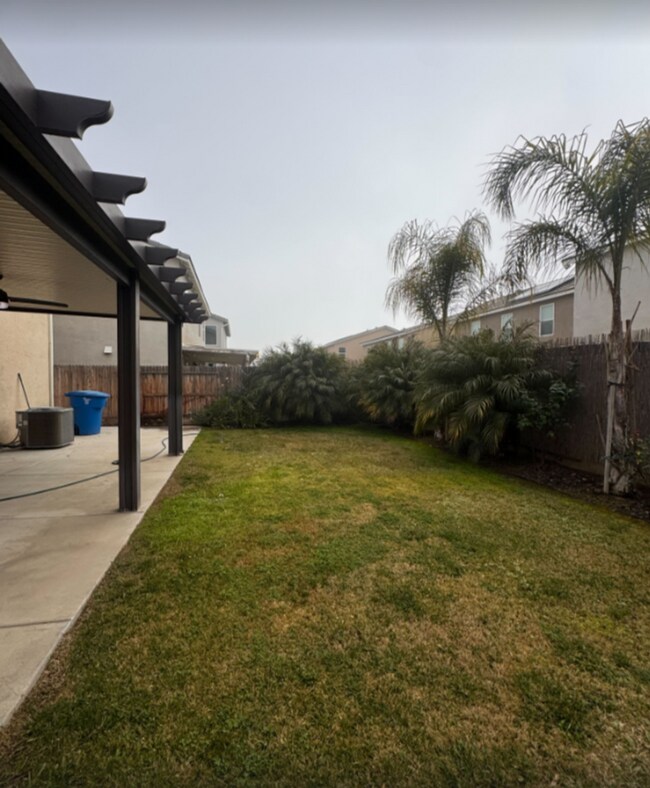 Building Photo - Available Now