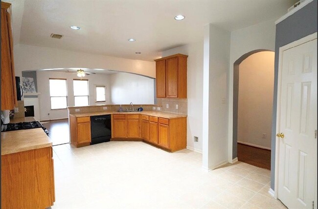 Building Photo - 13127 Candlewood Glen Ln