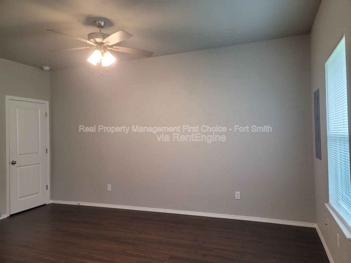 Building Photo - 2124 Ingalls Ln