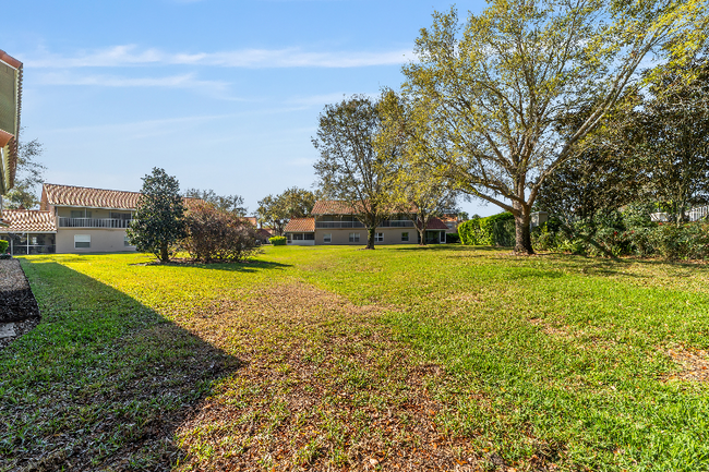 Building Photo - 5436 Admiral Way