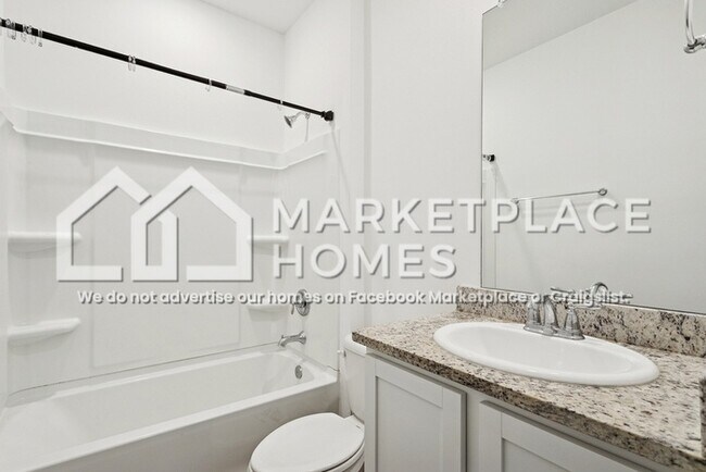 Building Photo - 40345 Cara Mae St