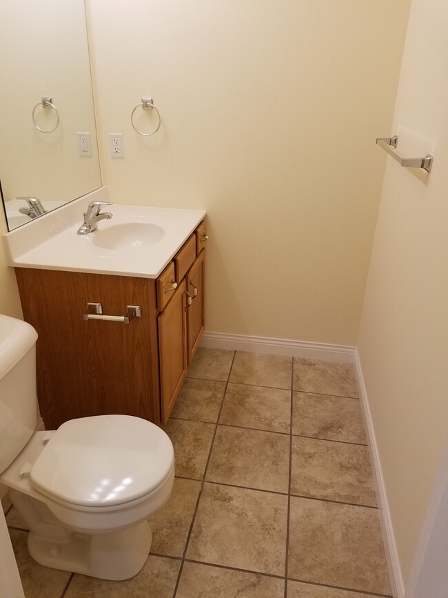 Building Photo - 3510 James Dale Rd