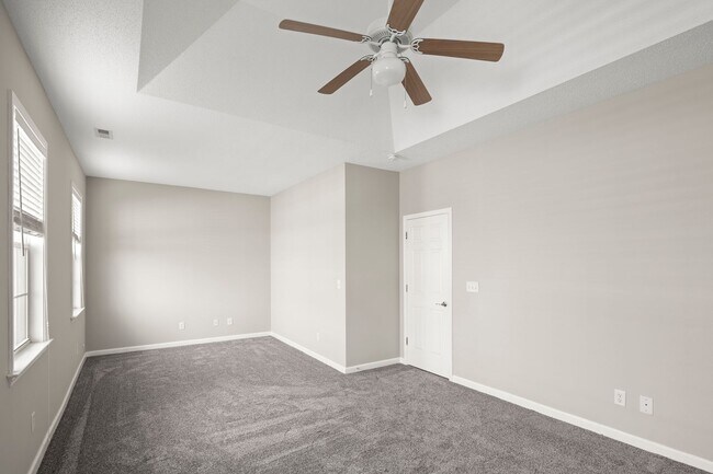Building Photo - 8 Hadley Park Way