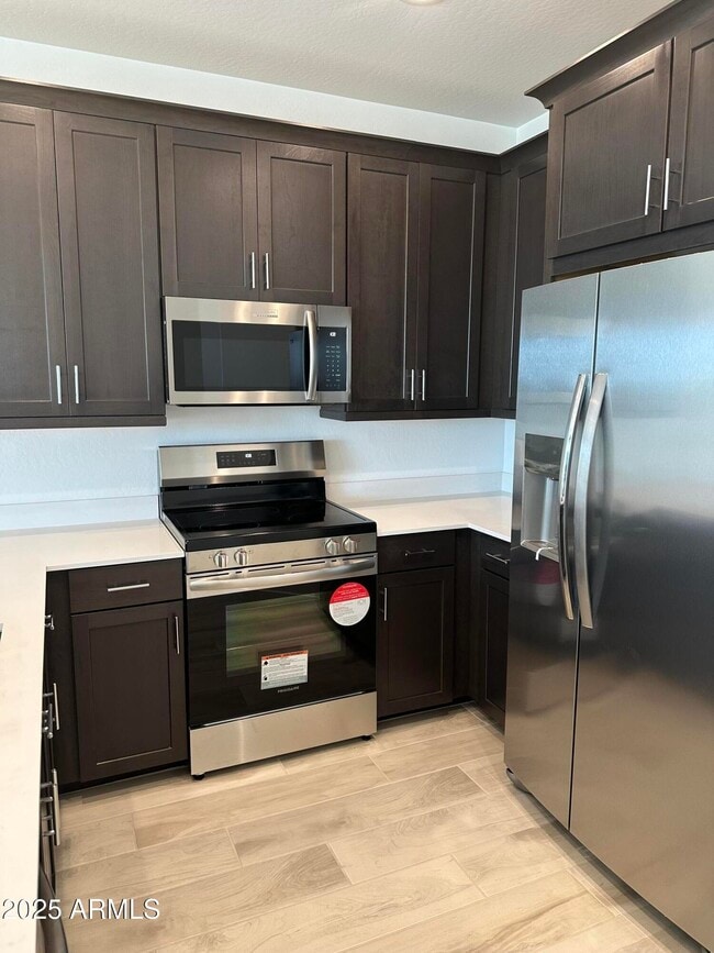 Building Photo - 782 S Olympic Dr