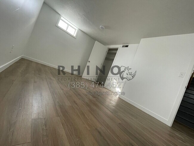 Building Photo - 2583 S 700 E