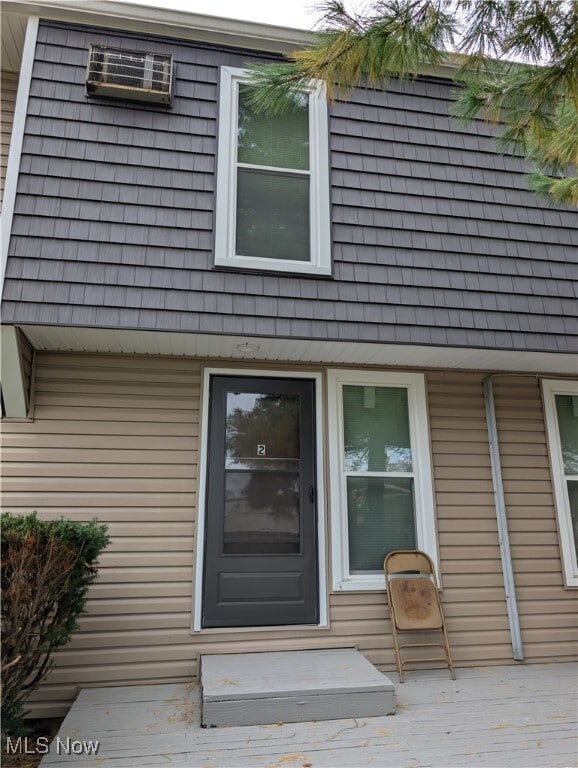 Building Photo - 595 Dayton St