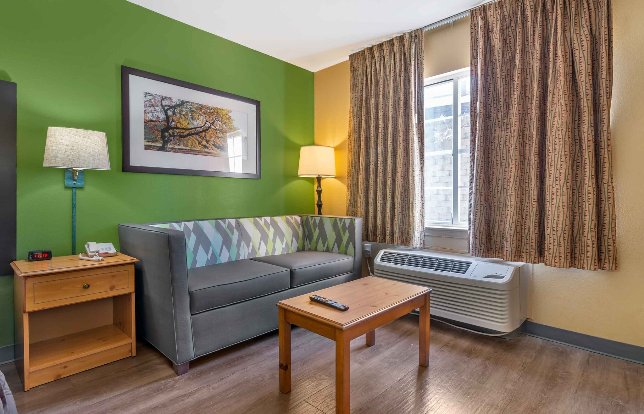 Building Photo - Furnished Studio-Kansas City - Shawnee Mission