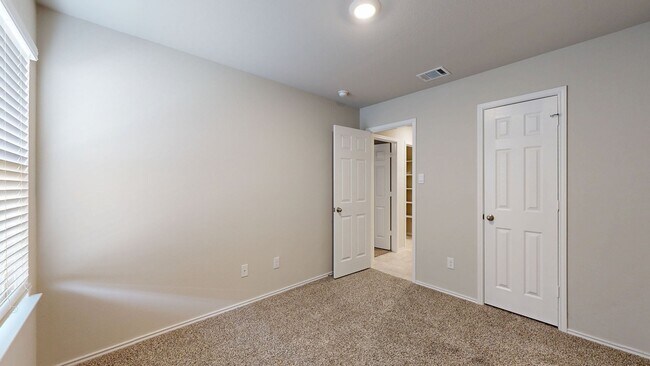 Building Photo - ALMOST NEW HOME BY FORT HOOD!!!