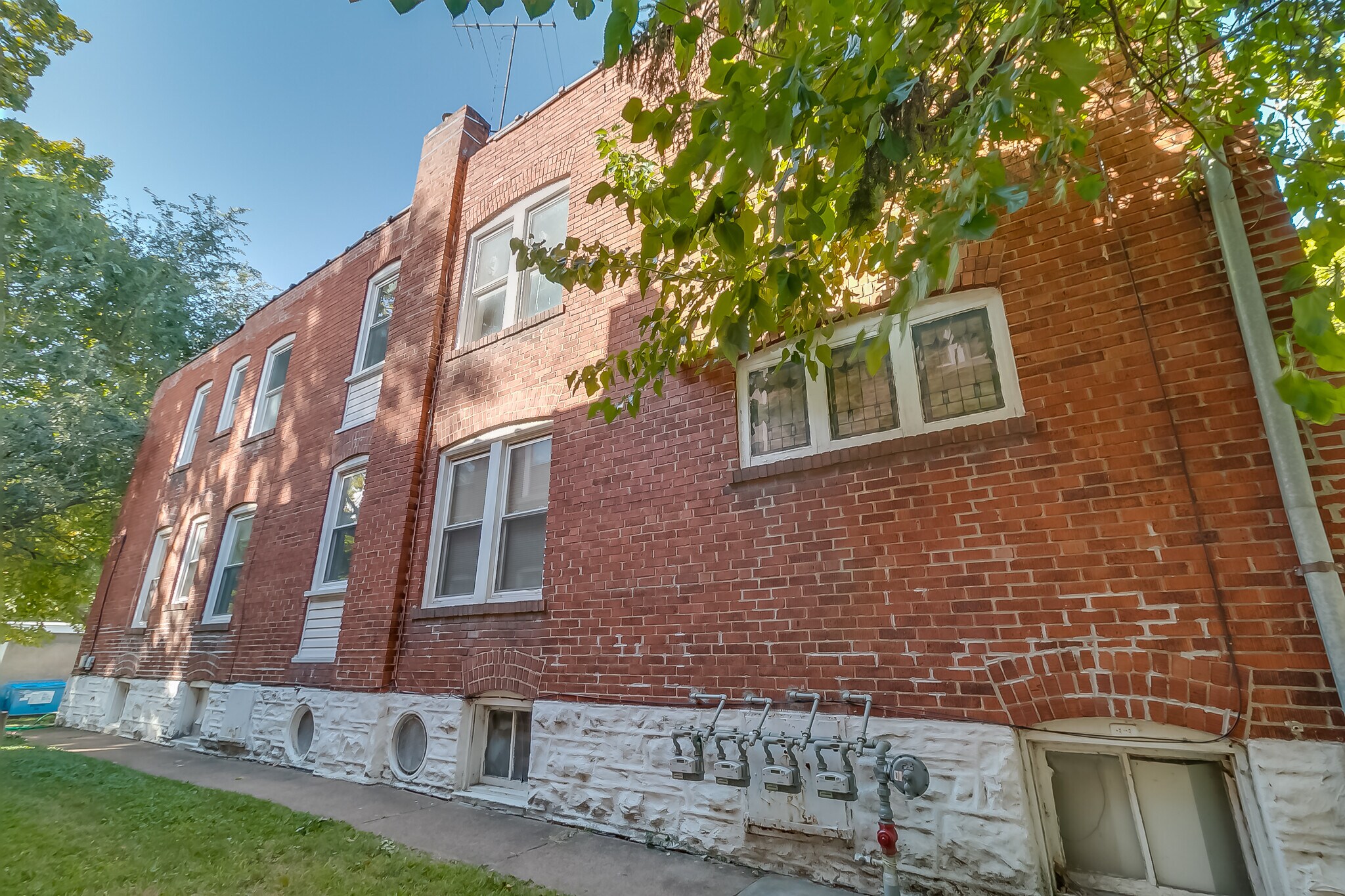 Building Photo - 4622 Shenandoah Ave