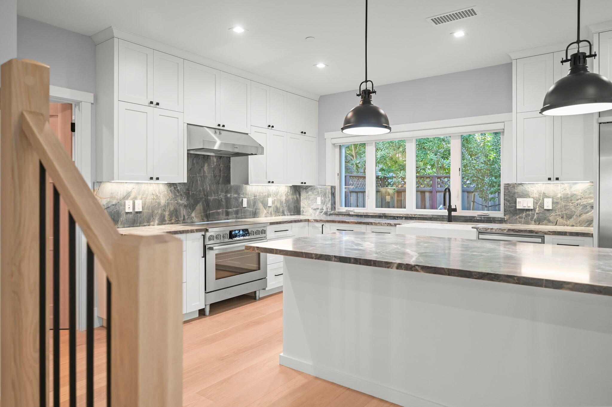 Kitchen - 1533 Manning Ln