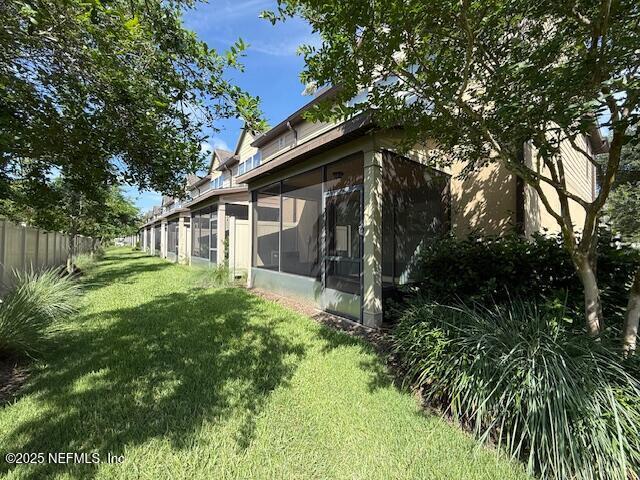 Building Photo - 7028 Buroak Ct