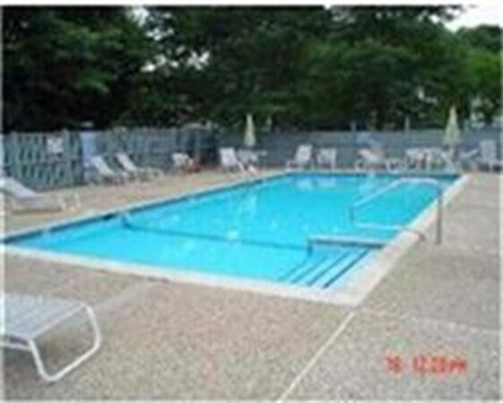 Building Photo - 90 Quincy Shore Dr