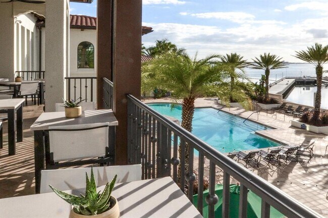 Building Photo - 6002 Yeats Manor Dr