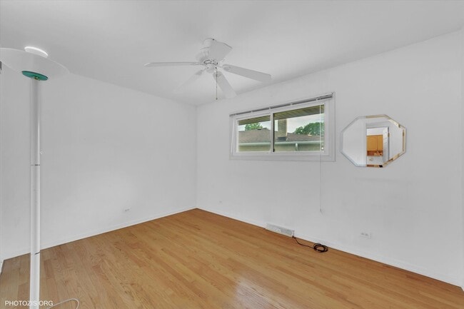 Building Photo - 1820 N Andoa Ln