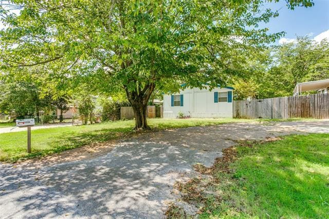 Primary Photo - 1720 Hilltop Ln