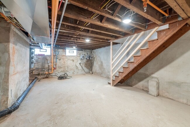 Building Photo - 1522 S 9th St