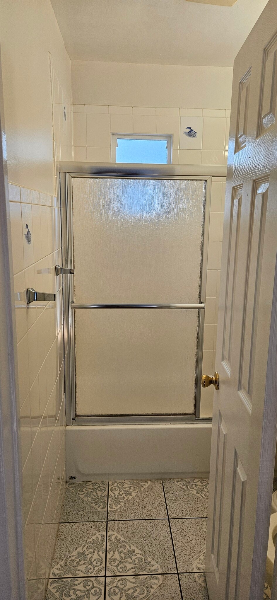 Building Photo - 4579 W 161st St