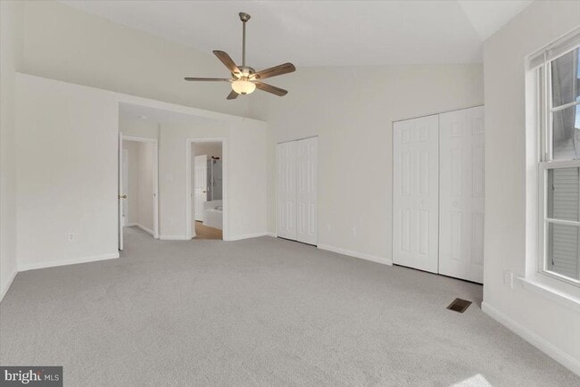 Building Photo - 43539 Kiplington Square