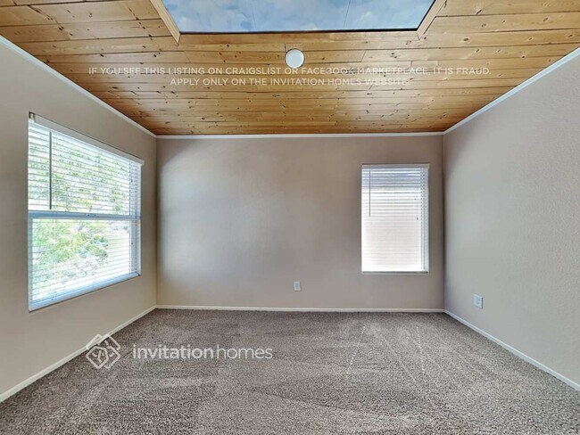 Building Photo - 4920 Whistling Acres Ave