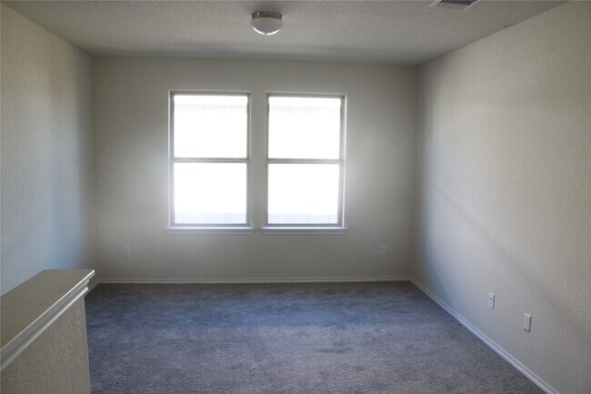 Building Photo - 128 Green Egret Wy