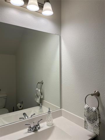 Building Photo - 404 Wrangler Ln