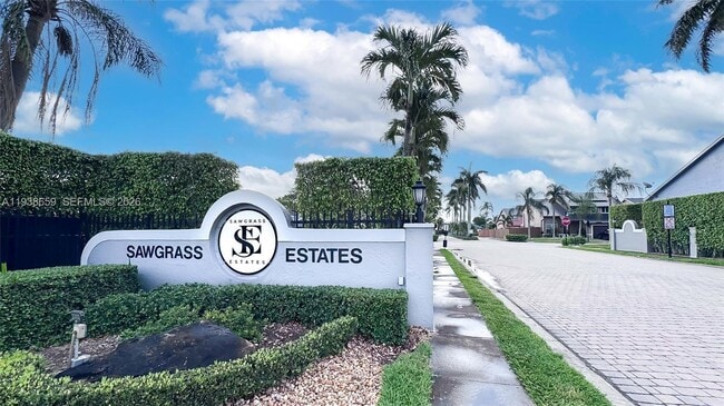 Building Photo - 12265 NW 32nd Manor