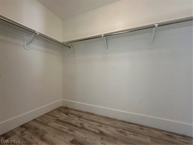 Building Photo - 2176 Low Creek Ct